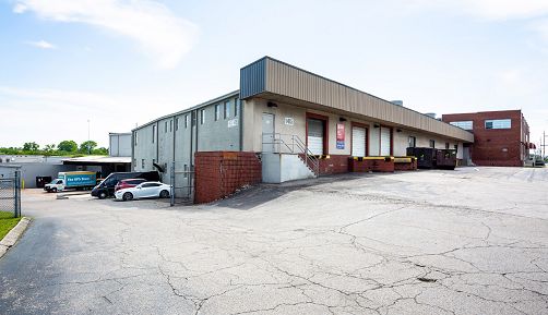 The Warehouse at Elm Hill Pike: 1413 Elm Hill Pike, Nashville, TN 37210